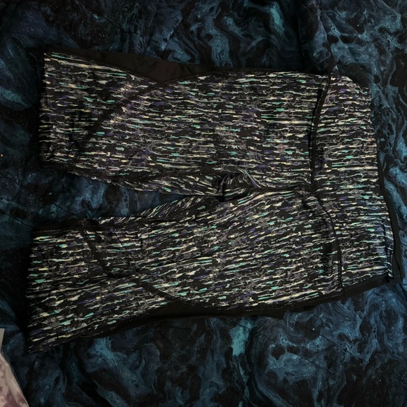 VSX Victoria’s Secret leggings - Picture 2 of 6